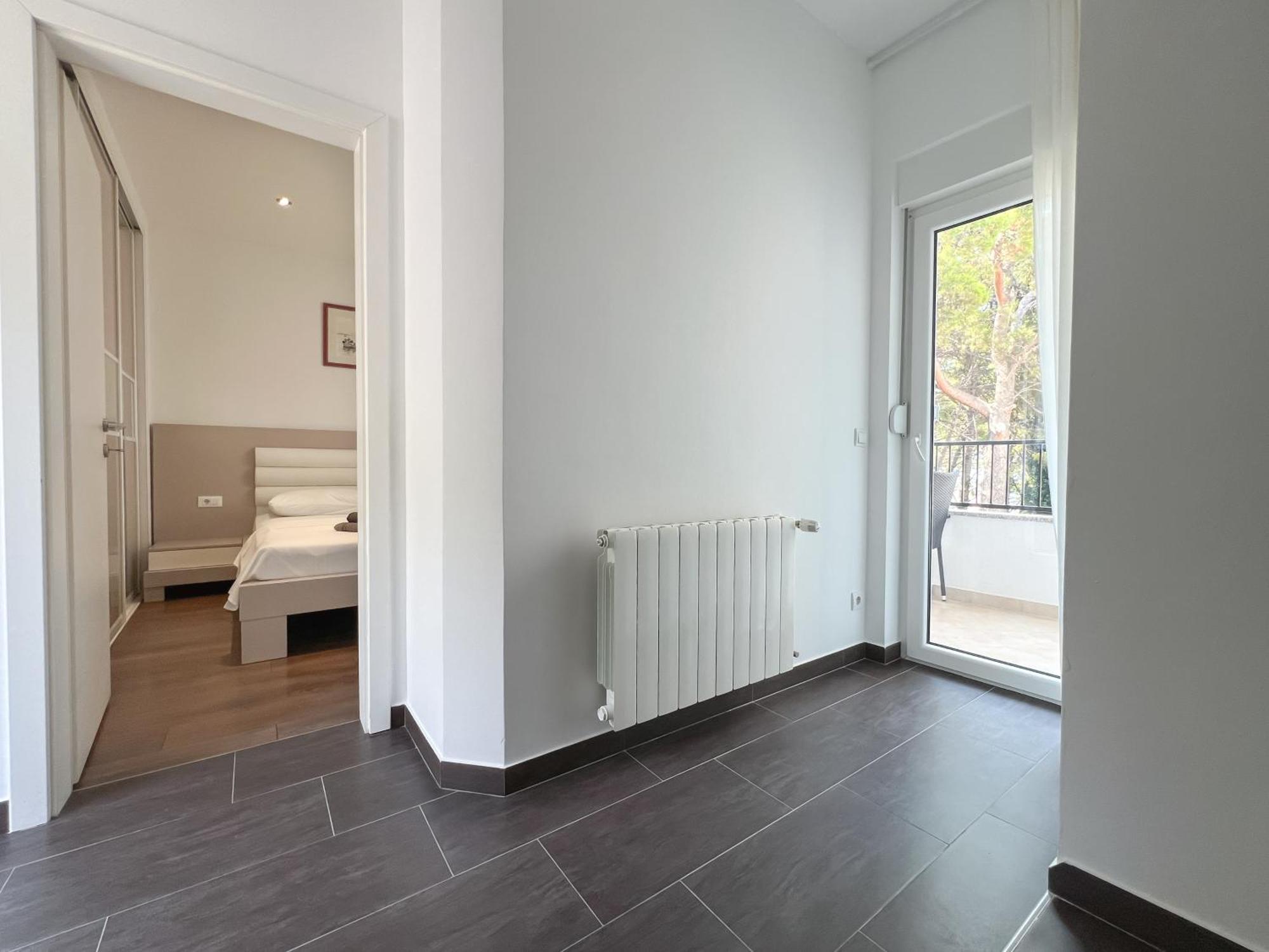 Apartments Maris Baska Voda Luaran gambar